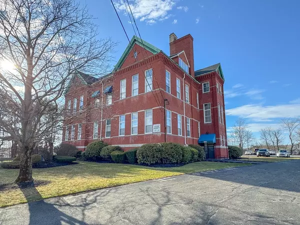 663 Boston St #14, Lynn, MA 01905