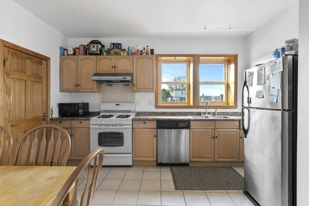 70 Empire St #1, Boston, MA 02134