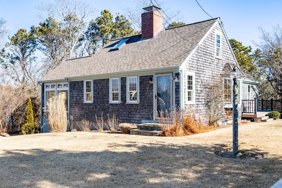 149 Uncle Venies Road, Harwich, MA 02661