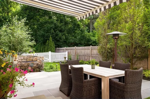 Concord, MA 01742,224 Old Marlboro Road