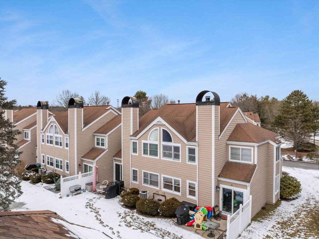 Walpole, MA 02081,29 Teal Cir #29