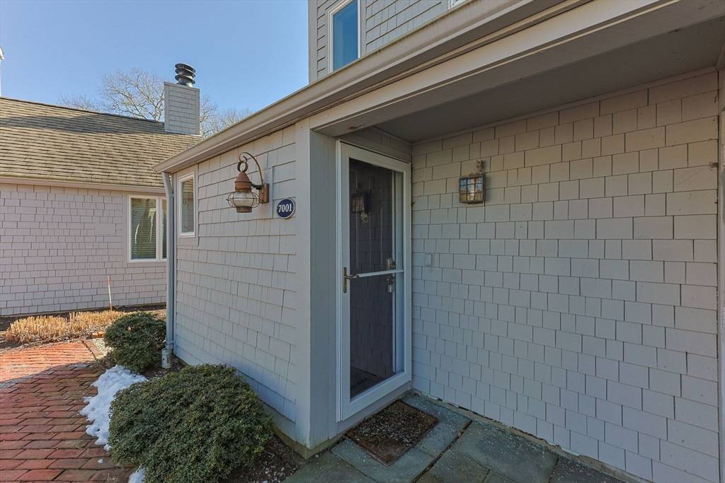 Mashpee, MA 02649,100 Mid Iron Way #7001