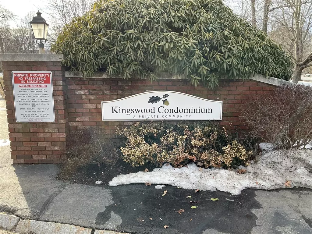 Abington, MA 02351,8 Kingswood Dr #3