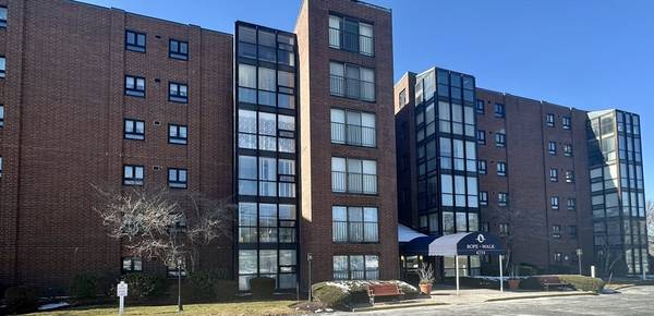 4234 N. Main Street #208, Fall River, MA 02720