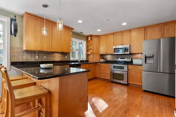 Hopedale, MA 01747,3 Richard Rd