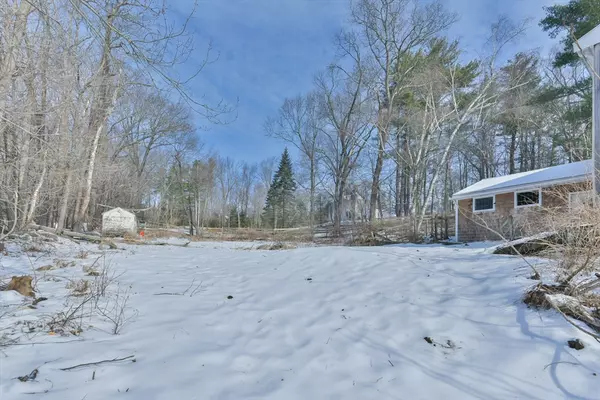 Sterling, MA 01564,179 Upper North Row