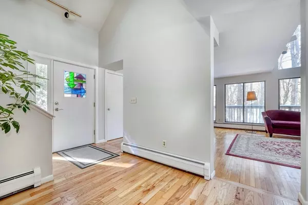 Concord, MA 01742,23 Wolf Pine Way