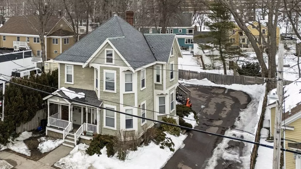 Ipswich, MA 01938,111 Central Street