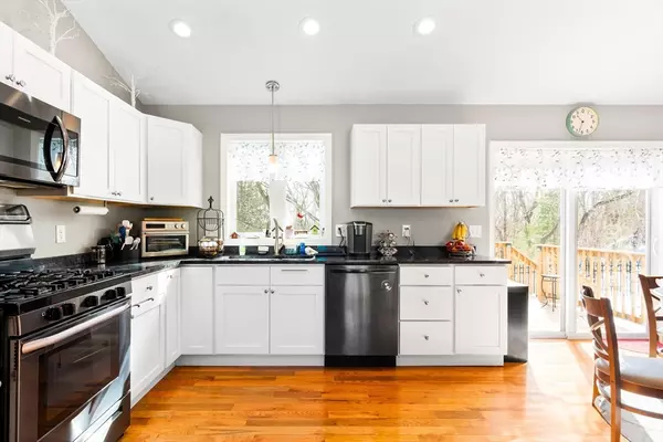 Holyoke, MA 01040,26 Lower Westfield Rd