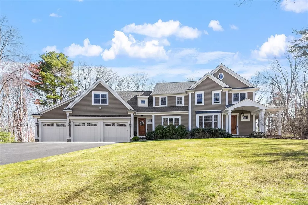 Southborough, MA 01772,3 Kenley Ln