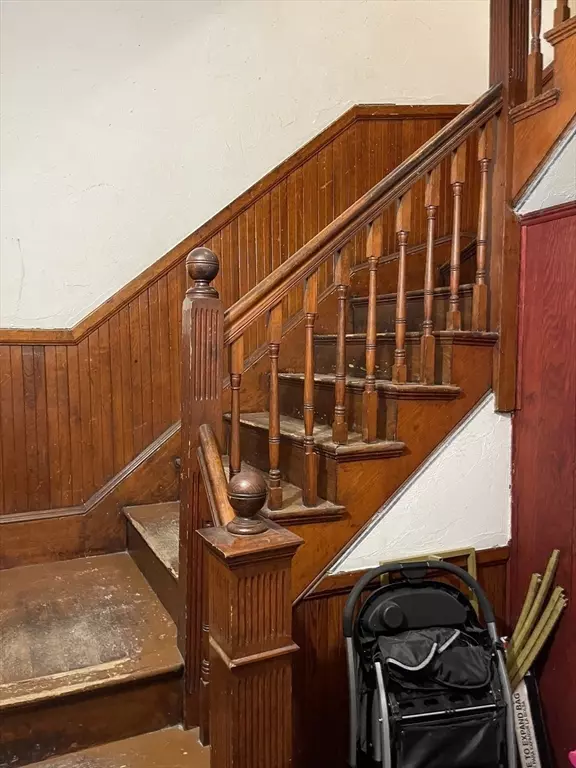 Boston, MA 02132,35 Heron