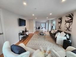 48 Village St #1001, Reading, MA 01867