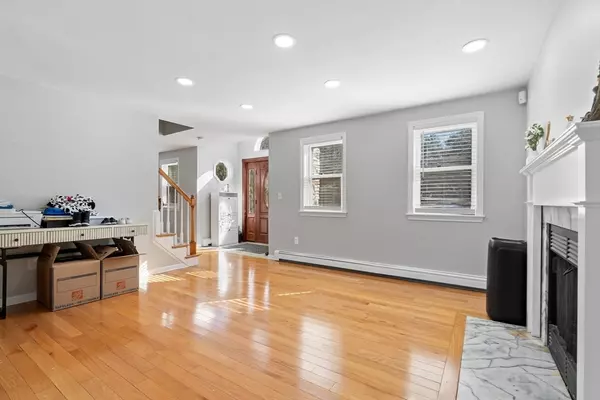 Plymouth, MA 02360,31 Martingale Ln