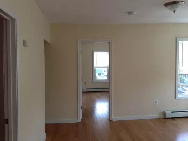 90 West #1, Worcester, MA 01609