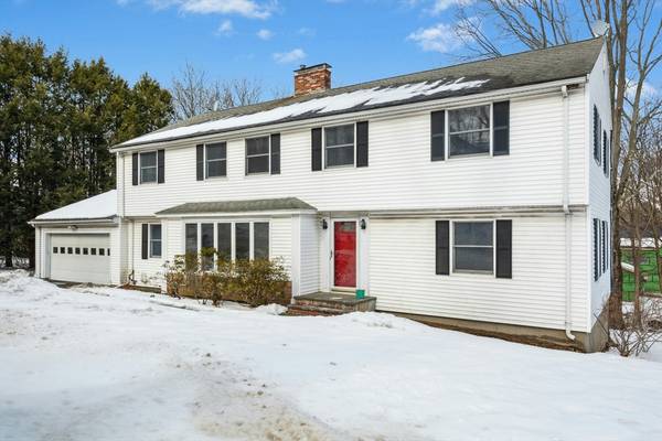 155 Concord Ave, Lexington, MA 02421