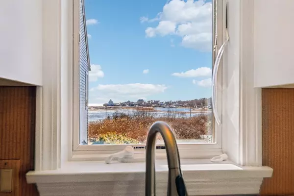 Gloucester, MA 01930,10 Old Nugent Farm Road #10