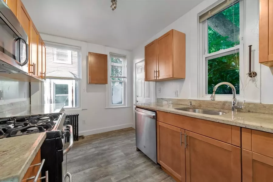 5 Murdock Terrace, Boston, MA 02135