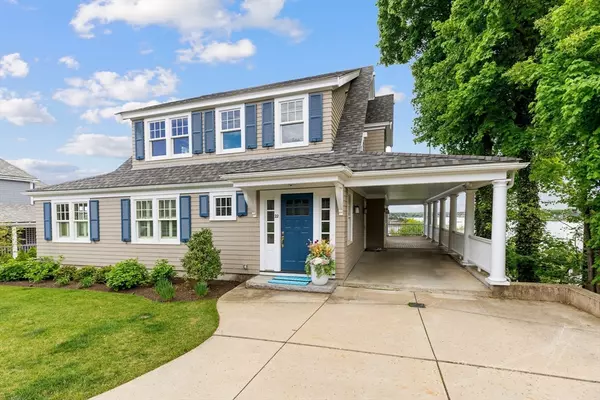 Hingham, MA 02043,22 Marion St