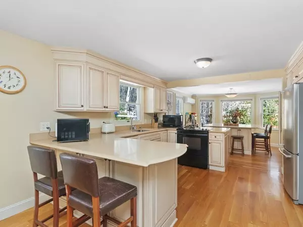 Norfolk, MA 02056,4 Castle Road