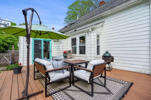 Marblehead, MA 01945,17 Highland Terrace