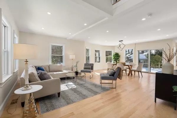 Newton, MA 02461,951 Walnut Street