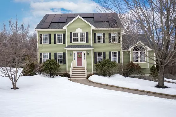 11 Barberry Ln, West Newbury, MA 01985