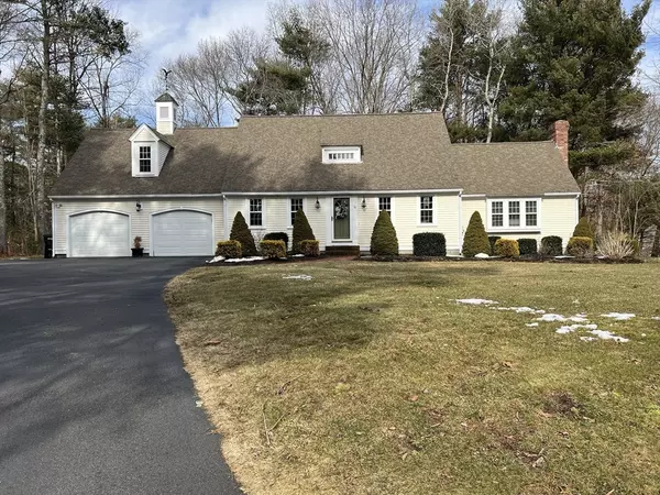 10 Sarah Lane, Raynham, MA 02767