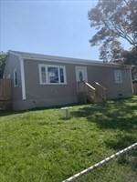 102 Crawford St, Fall River, MA 02724