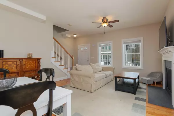 Haverhill, MA 01835,4 Bicknell Cir #4