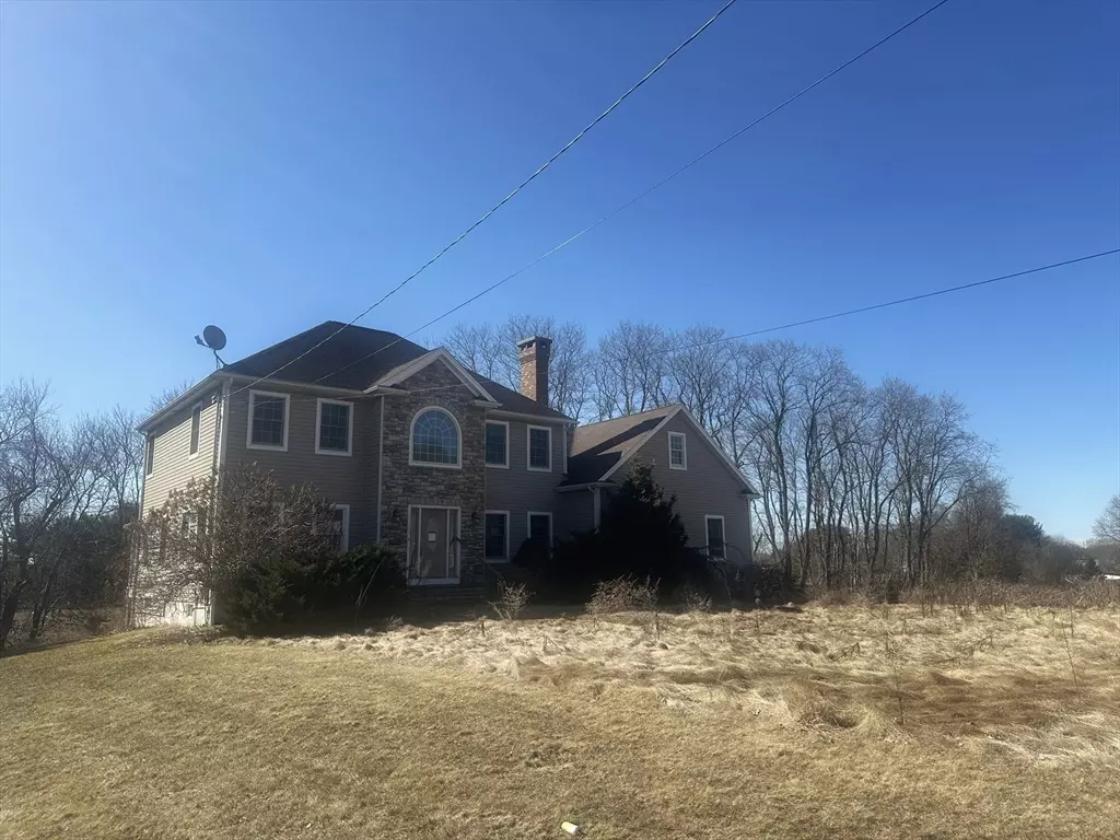 Seekonk, MA 02771,103 Cole St