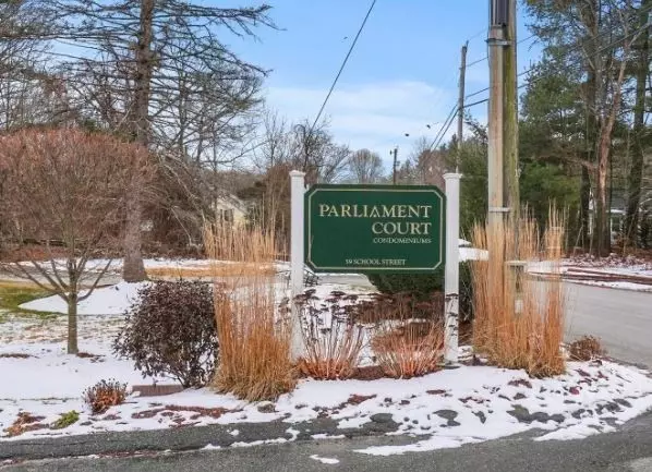 Northborough, MA 01532,59 School St #B8