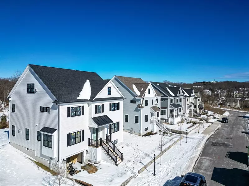 13 Starling Street, Boston, MA 02132