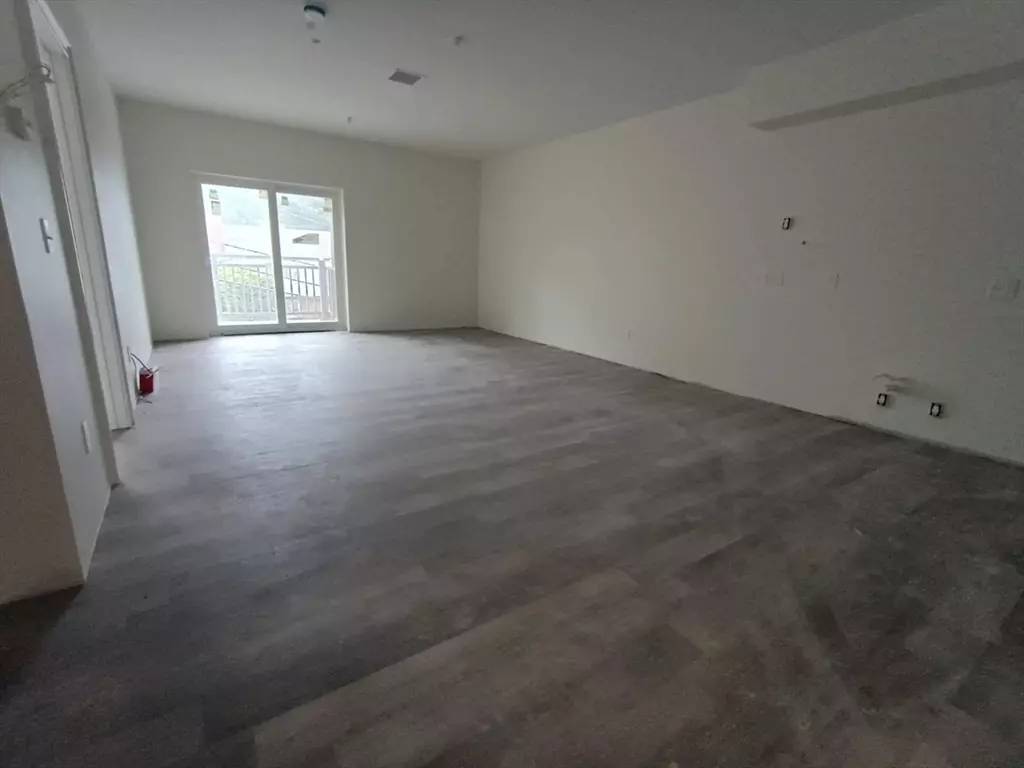 Revere, MA 02151,10 Franklin Ave #304