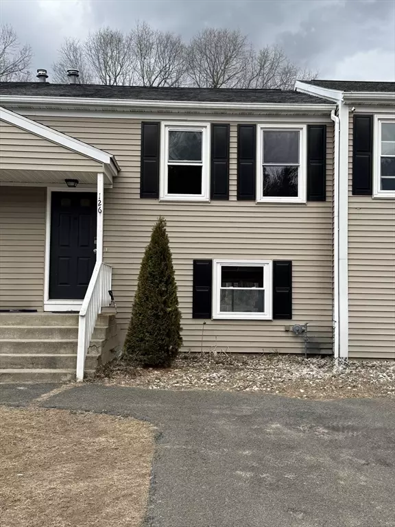 126 Riviera Dr. #126, Agawam, MA 01001