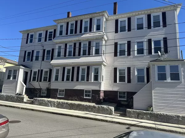 338 Jencks St, Fall River, MA 02723