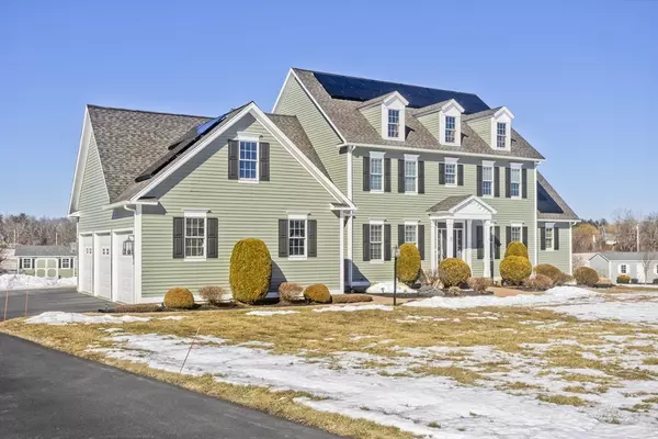 5 Pondview Lane, Southwick, MA 01077