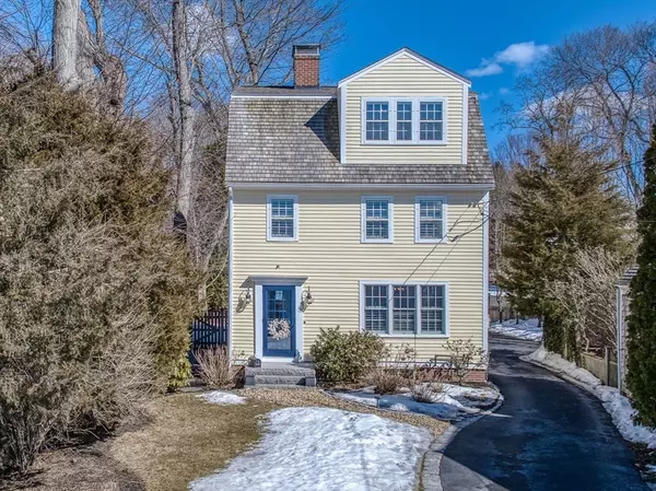 490 Main St, Amesbury, MA 01913