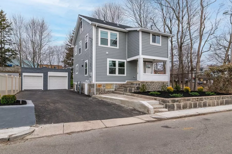 8A Faunce Rd #A, Boston, MA 02126
