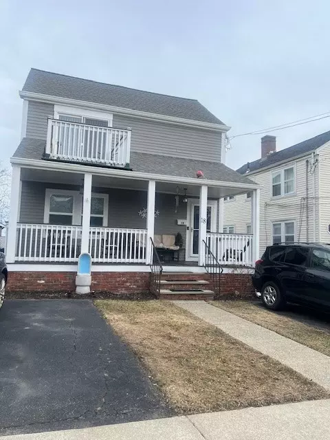 18 Lawn Ave, Quincy, MA 02169