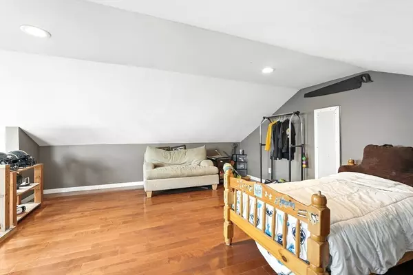 Huntington, MA 01050,47 Old Chester Rd