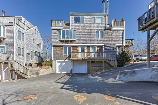 4 Willow Dr #3, Provincetown, MA 02657