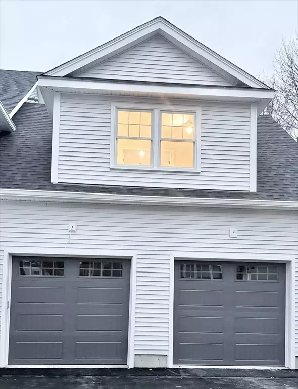 Reading, MA 01867,41 Winter St