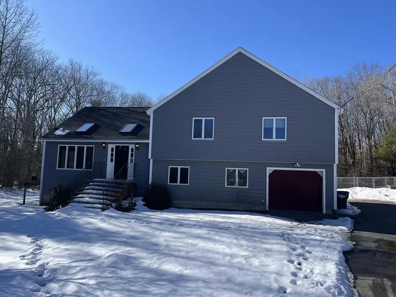 12 Grandview Road, Methuen, MA 01844