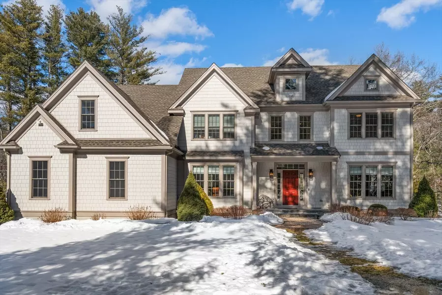 72 Moore Road, Wayland, MA 01778