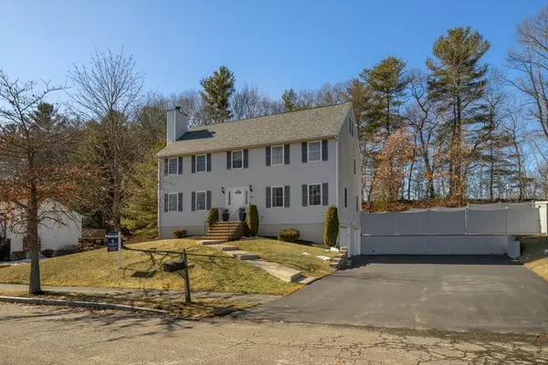 12 Jennings Cir, Peabody, MA 01960