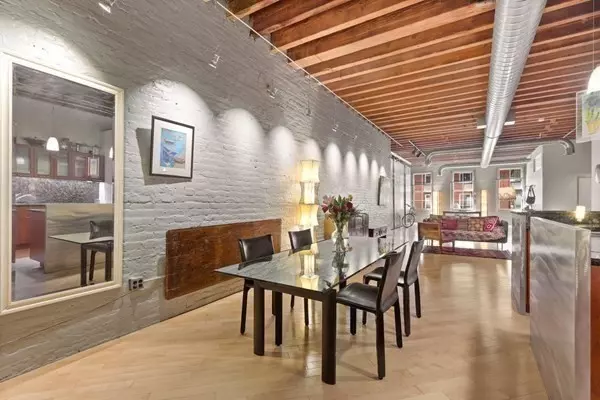 90 South St #3, Boston, MA 02111