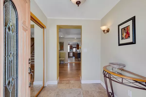 Winchester, MA 01890,79 Sylvester Ave