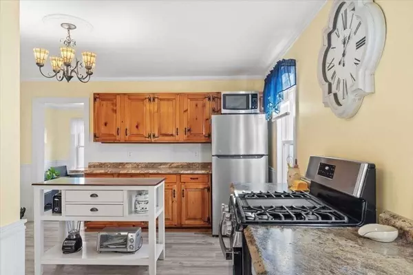 96 South Street, Warren, MA 01092