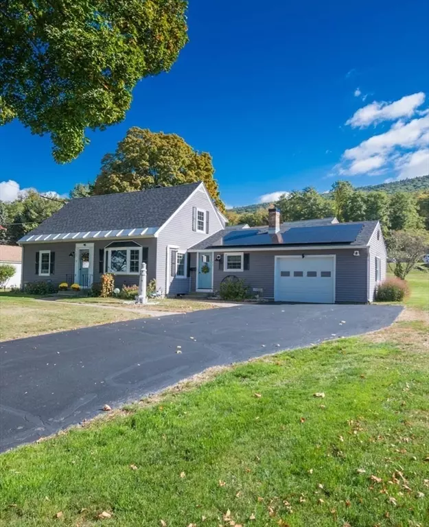 Shelburne, MA 01370,53 Maple Street