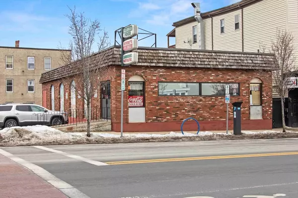 Beverly, MA 01915,268-272 Rantoul St